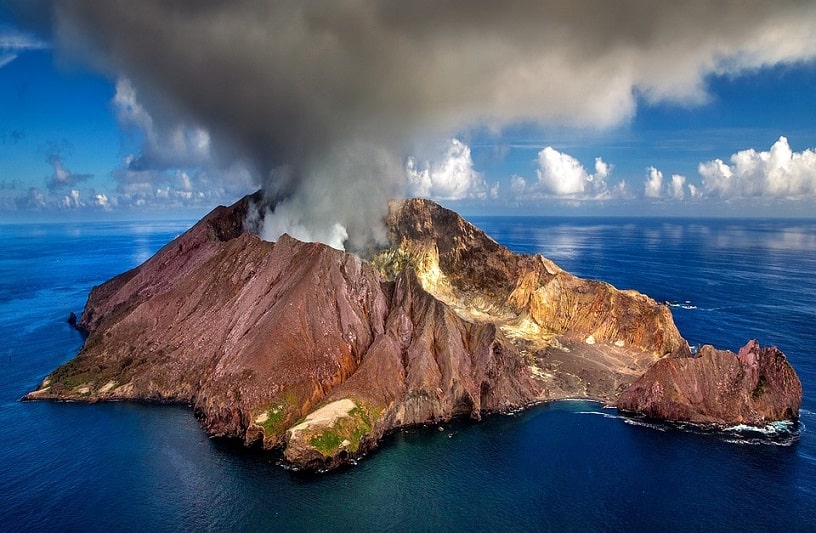 new zealand volcano